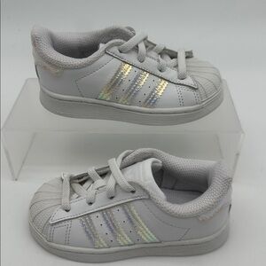 Adidas Superstars Shell Toe White Sneakers with Iridescent Accents Kids Sized 7